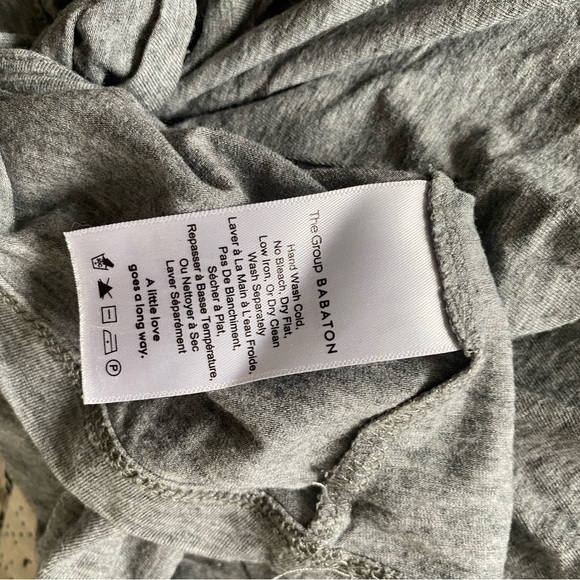 The Group by Babaton Twist Front Grey Tshirt Size Small - Picture 3 of 3